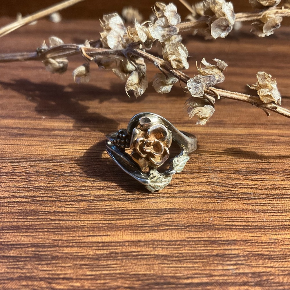 🌹Vintage Golden Rose and Silver Ring - Picture 4 of 8
